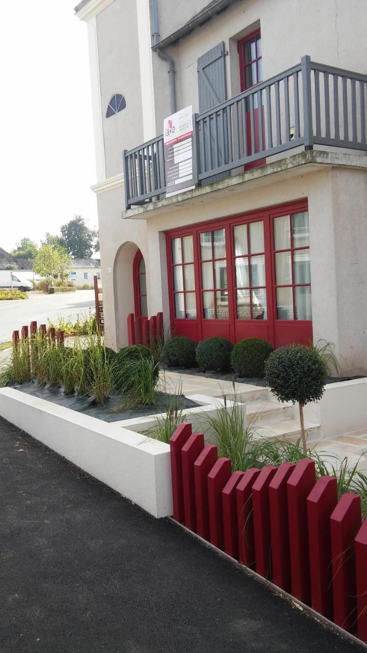 Sainte-Suzanne  Beausejour酒店 外观 照片